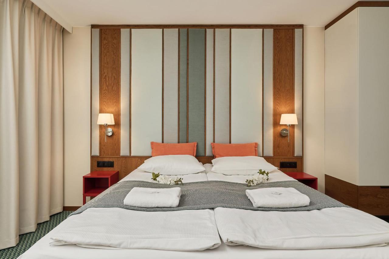 Gwarna Aparthotel City Center Wroclaw By Noclegi Renters エクステリア 写真