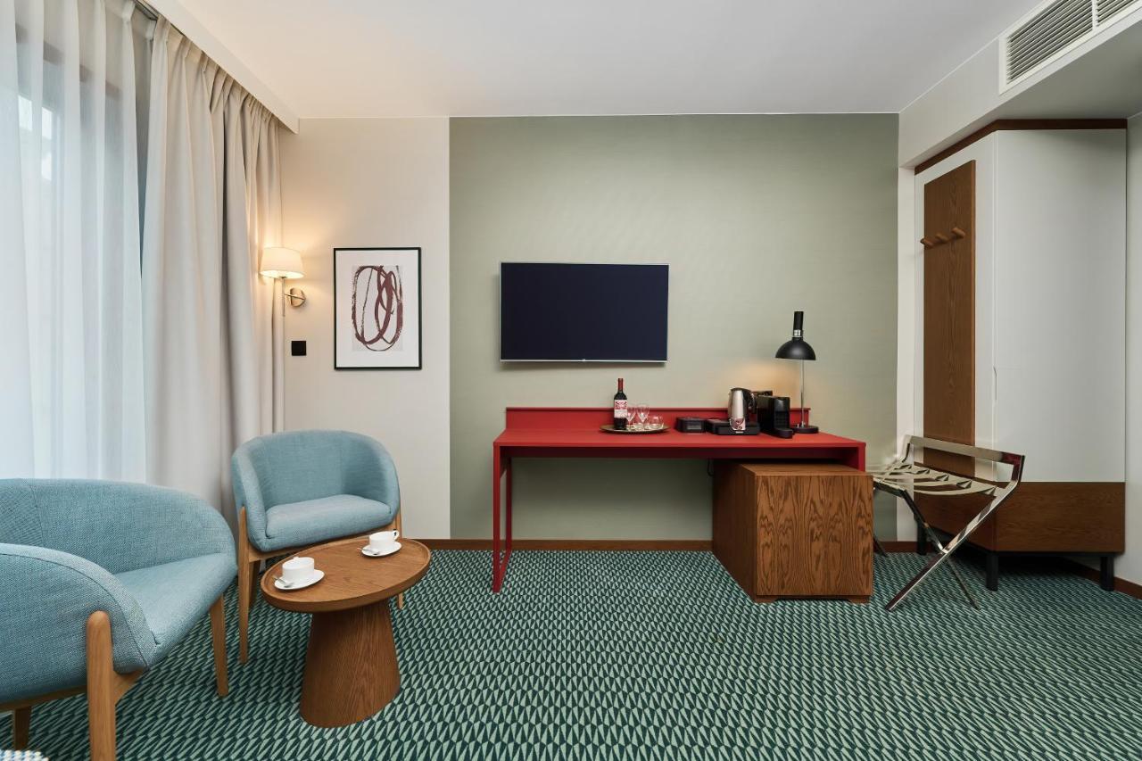 Gwarna Aparthotel City Center Wroclaw By Noclegi Renters エクステリア 写真
